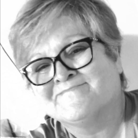 Meet your Posher, Marybeth - Picture 1 of 1